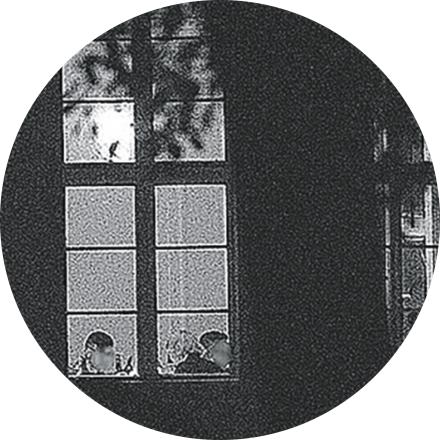 stilisiertes Foto eines Fenster des Landhaus Adlon, Potsdam