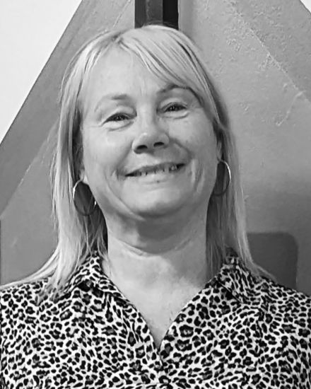 Portraitfoto von Caron Hallahan