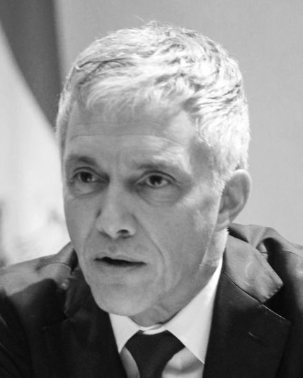 Portraitfoto von Michael Lauber