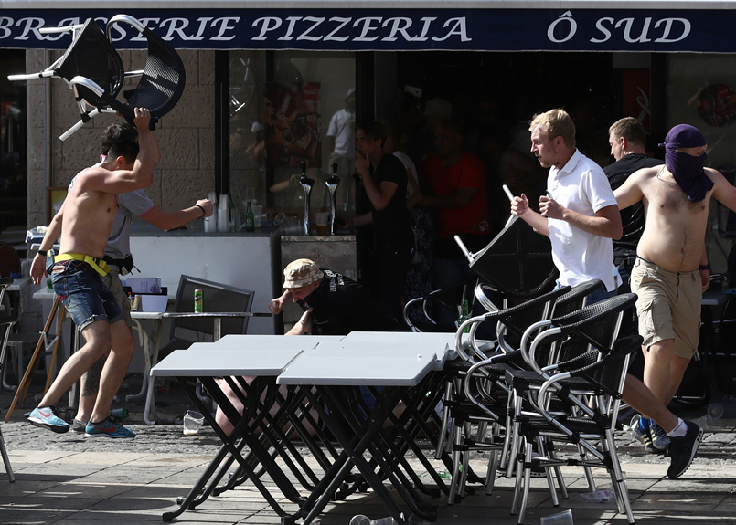 first image of the article