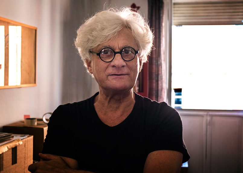 first image of the article