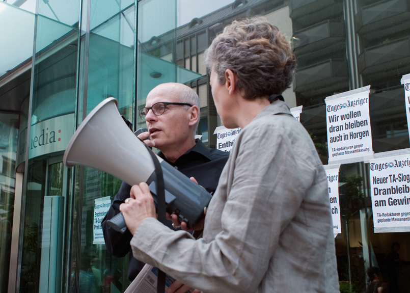 first image of the article