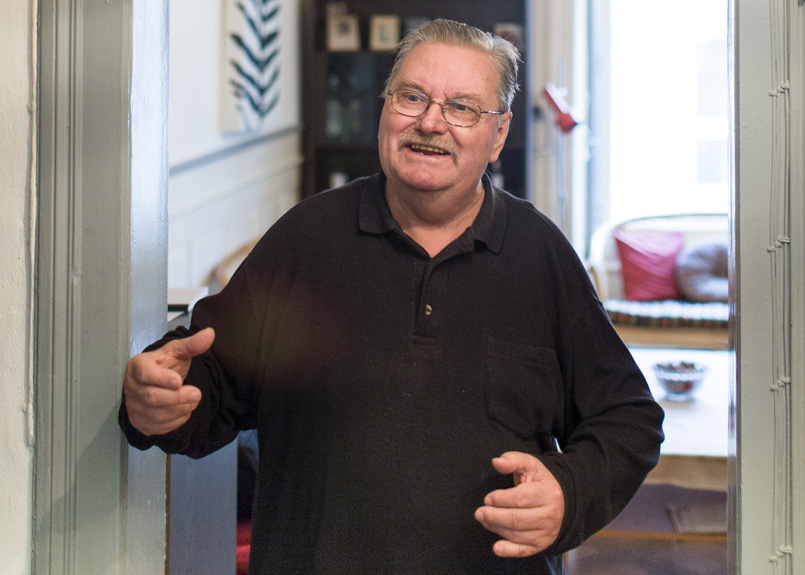 first image of the article