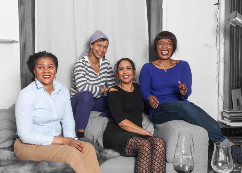 first image of the article