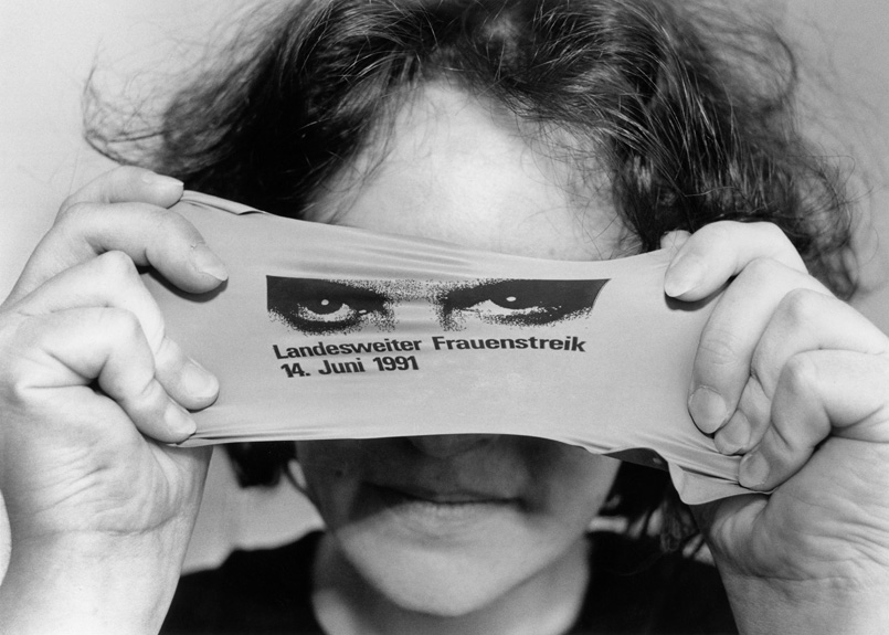 first image of the article