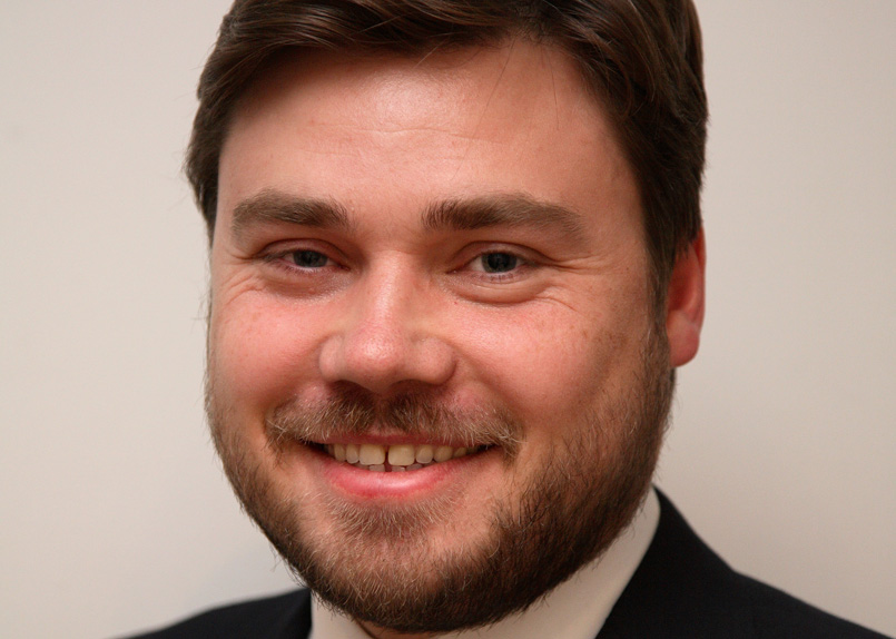 first image of the article