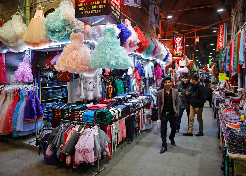 first image of the article